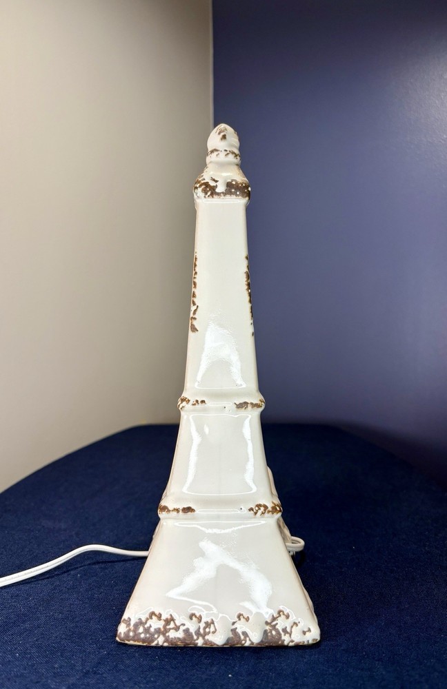 Eiffel Tower Light with brand electrical workings