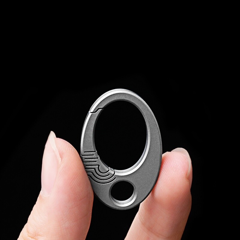 2PCS EDC Mini Titanium Carabiner Keychain Clip Quickly Release Key Chain Hook