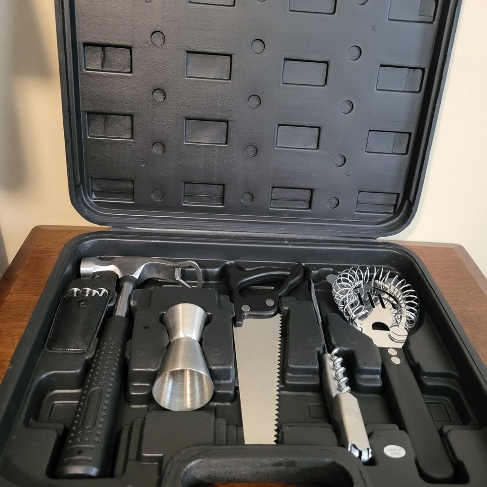 Bar Tools (The Ultimate Bartenders Cocktail Set!)