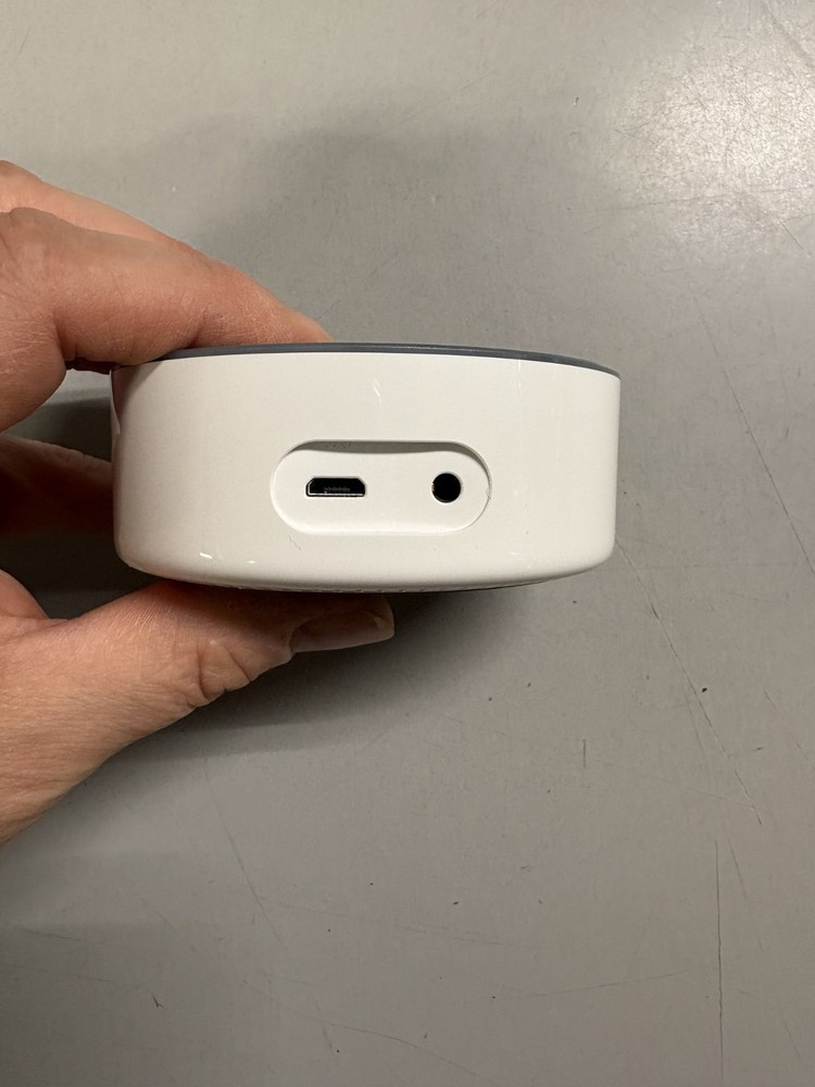 Amazon Echo Dot 2nd Generation Smart Speaker White - With Box and All Components