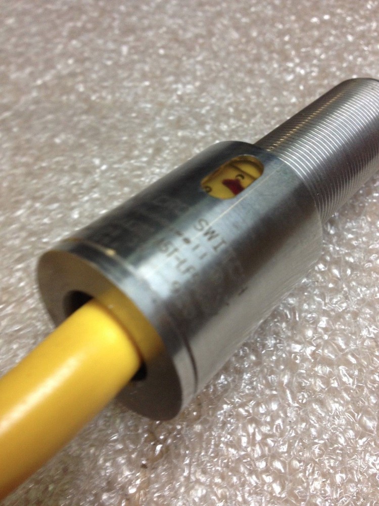 Microswitch 973AAWI-A5T-LF5-037 Switch