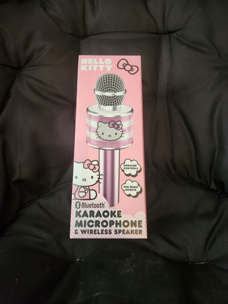HELLO KITTY Karaoke Microphone And Wireless Speaker