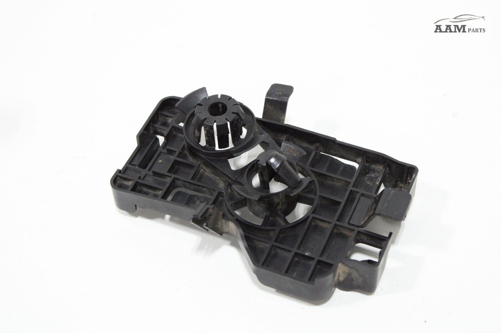 2019-2023 VOLKSWAGEN JETTA TRANSMISSION COMPUTER CONTROL MODULE BRACKET OEM