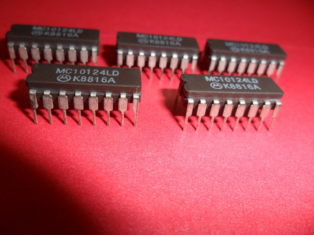 MC10124LD (2 PER LOT) IC, QUAD OR/NOR GATE CERAMIC ECL