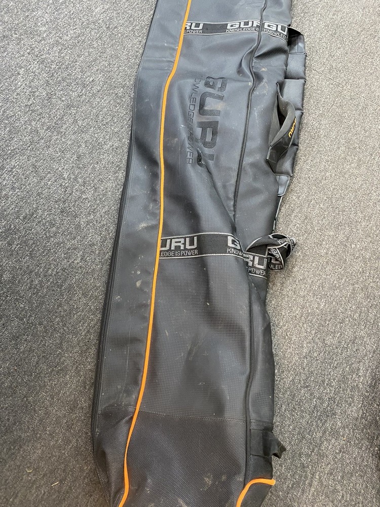 Guru Fusion Pole Hold-all