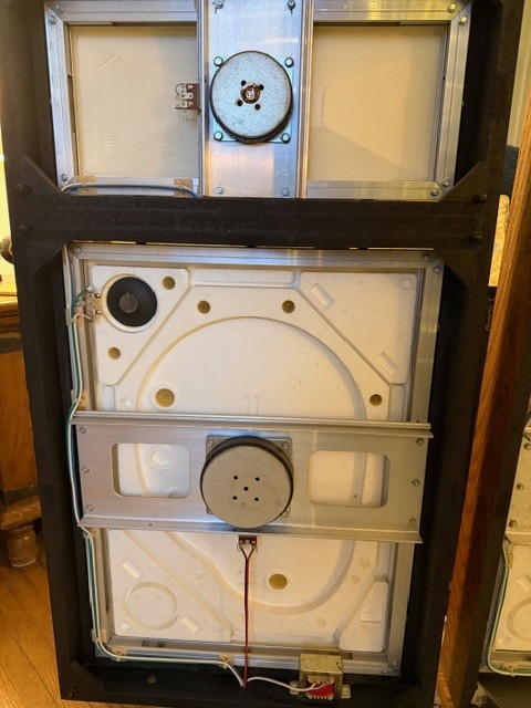 Bertagni (BES) SM-275 Planar Omnidirectional Panel Speakers 1 Owner SERVICED