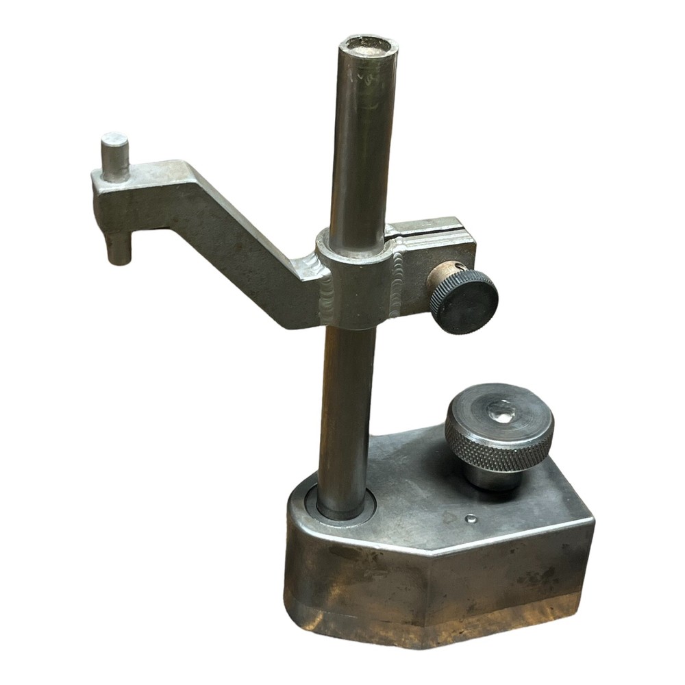 Machinist tool inspection stand testing indicating comparator