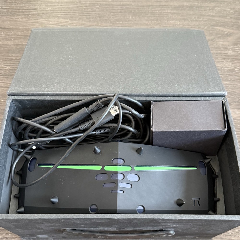 Pimax Vision 8K PLUS VR Headset