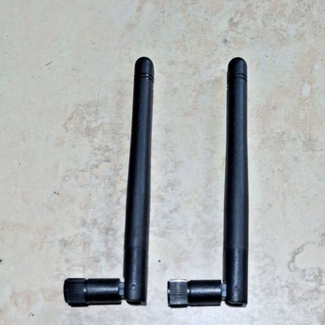 QTY 2 YAMAHA OEM WIFI / BLUETOOTH ANTENNAS FROM BRAND NEW FACTORY DEMO RECEIVERS