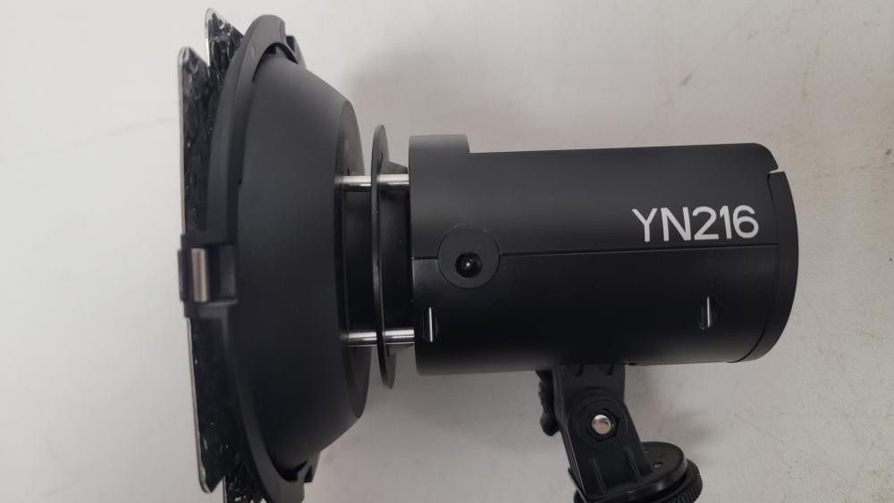 CAMERA LIGHT KIT (P08027223)