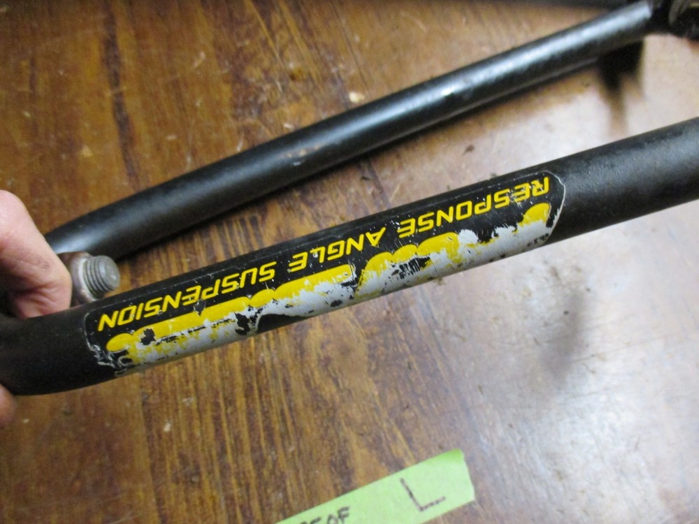 05 Ski Doo GSX 550F Snowmobile Left Upper & Lower Control Arms