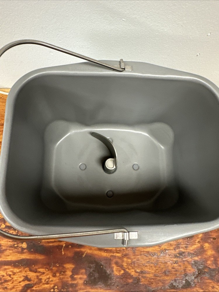 Regal Kitchen Pro K6745S Bread Maker Pan With Paddle Only replacement part
