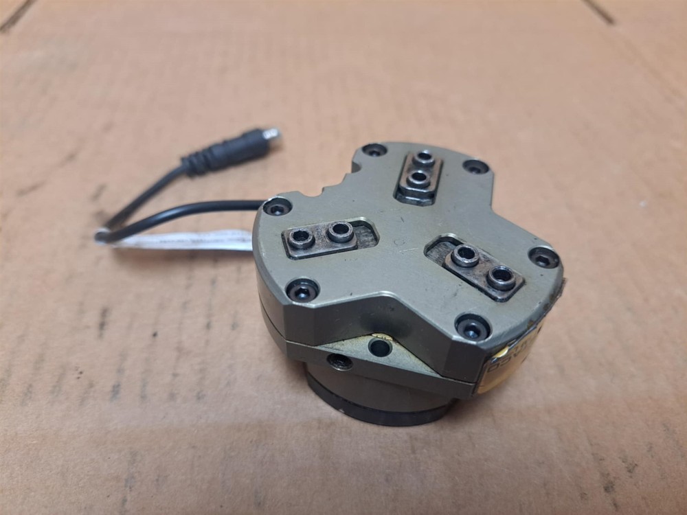Destaco Pneumatic Centering Gripper Part No. RTH 1M L