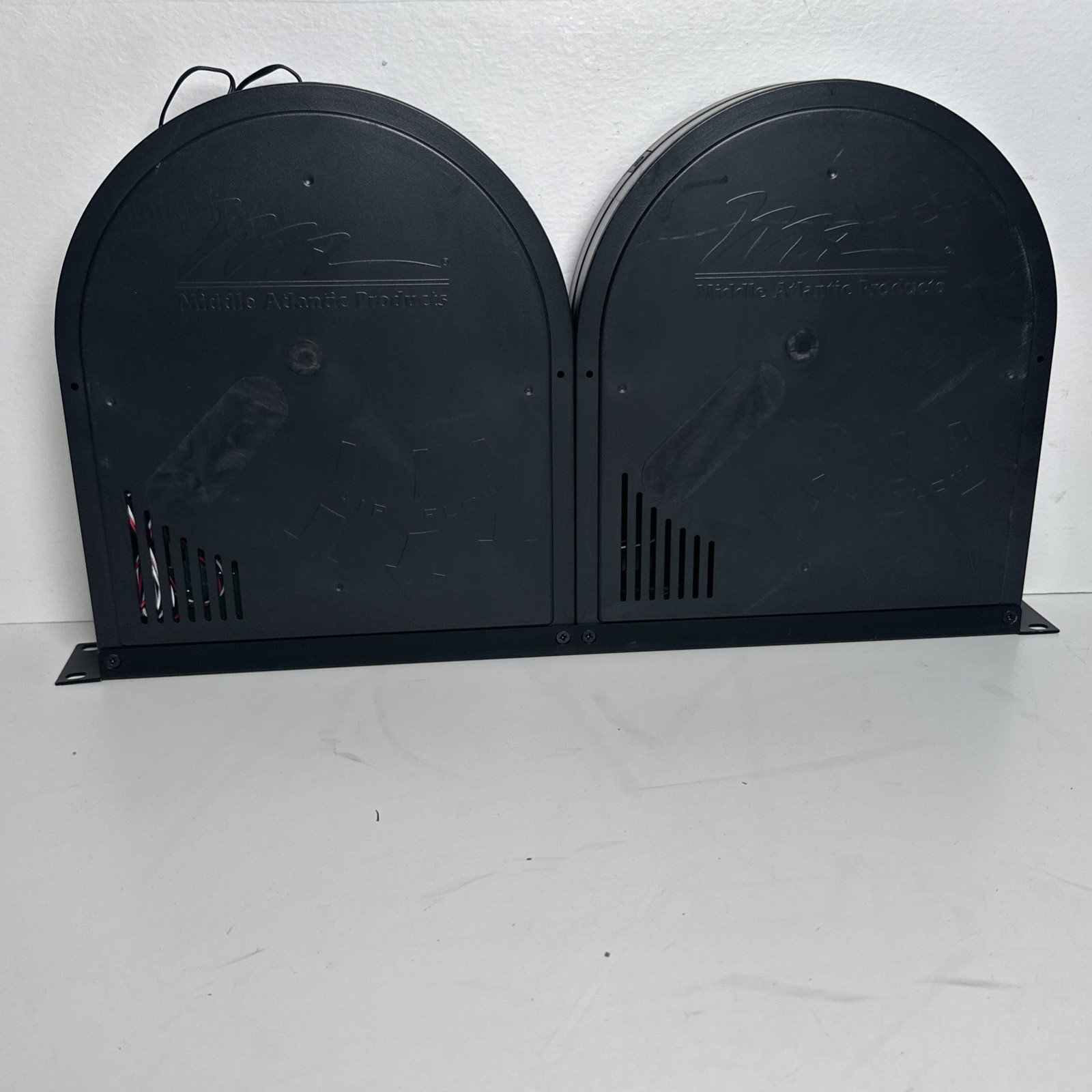 Middle Atlantic Products QBP-2 Blower Panel No Power Cord Tested