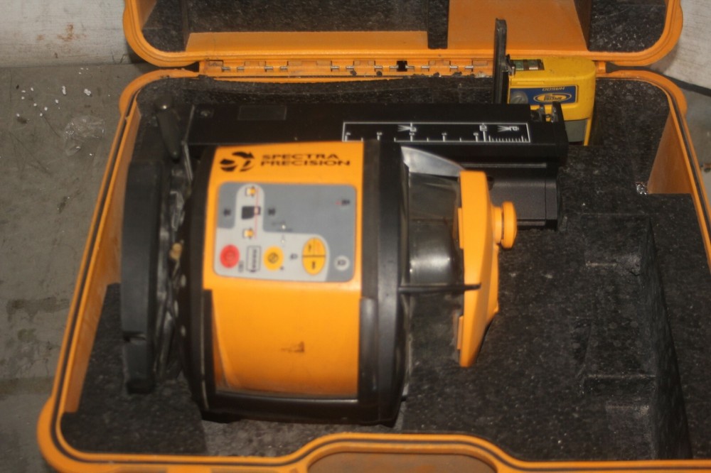 Spectra Precision Laser Level Model 1470