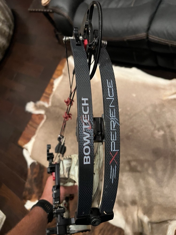 Bowtech Experience RH Compound Bow