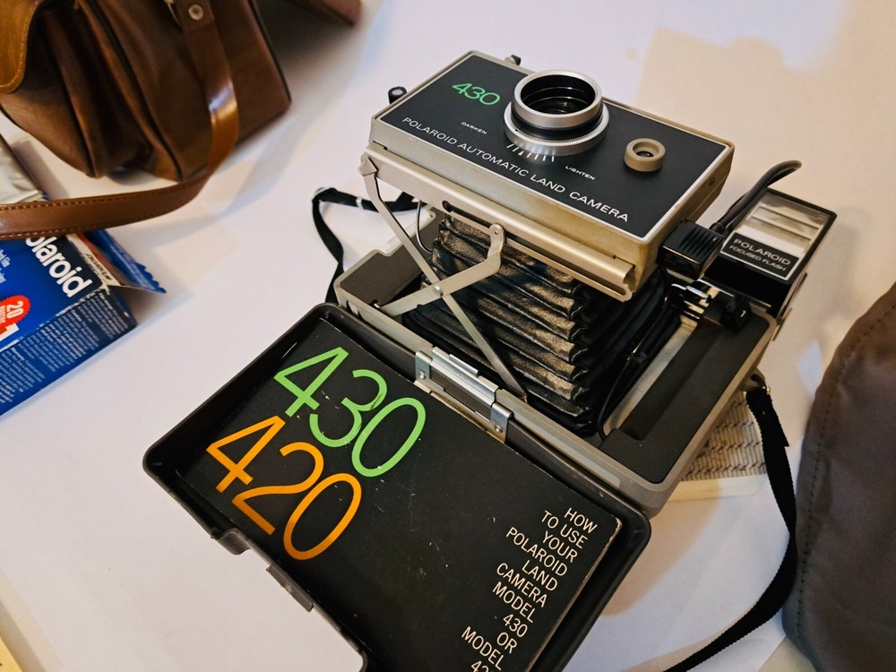 Poloroid Automatic Land Camera Model 430 with flash