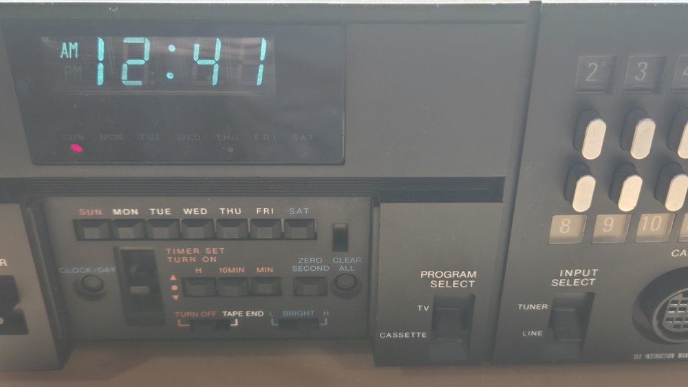 Sony TT-3000 Portable Programmable Digital Cassette Tuner Timer Unit UNTESTED