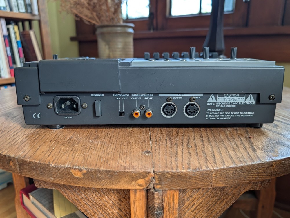 FOSTEX VF08 Digital Multi-Tracker Recorder MTR Black