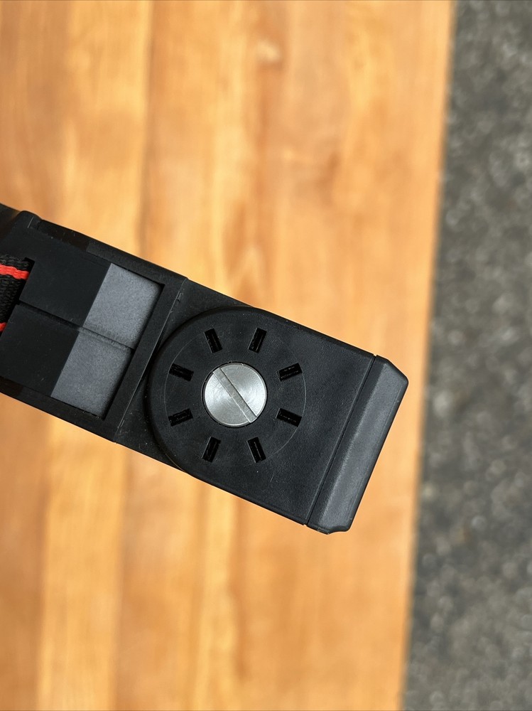 PhotoCo Quick Flip Professional Camera And Flash Bracket Made In Germany