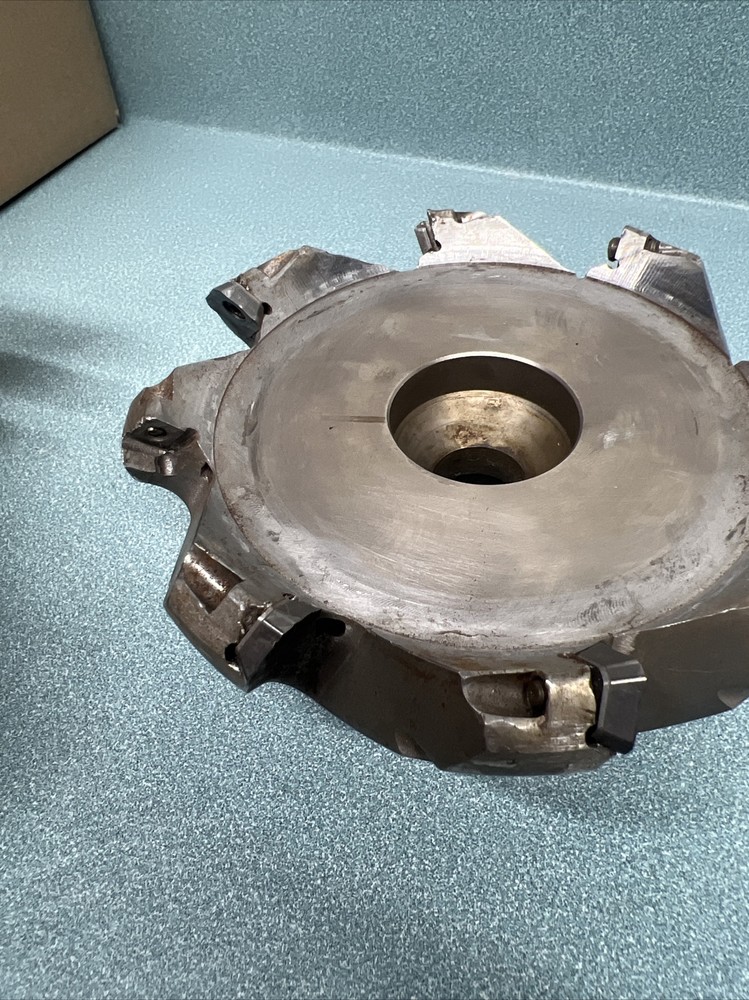 SECO Insert 90° Face Mill - R220.53-05.00-12-8A