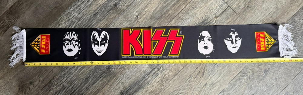 KISS Scarf Banner Unmasked Tour 1981 Eric Carr Vintage Kiss Aucoin Memorabilia