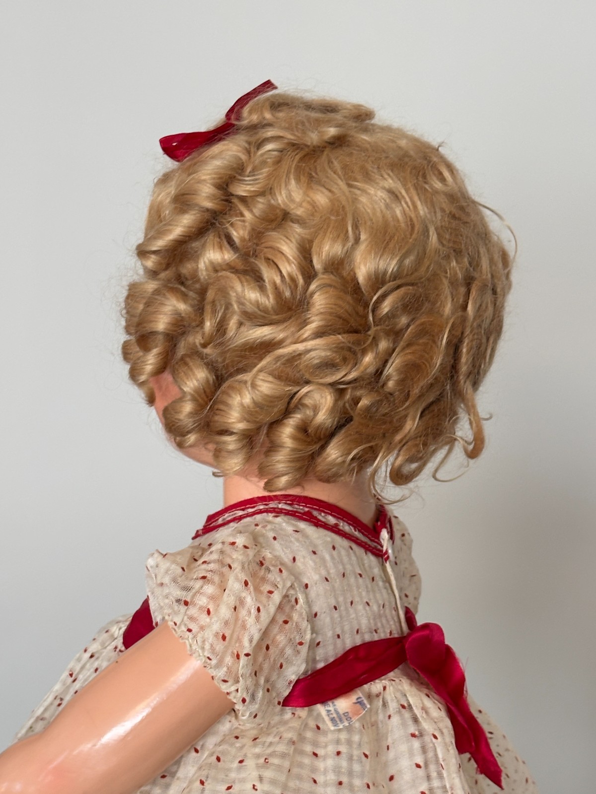 27" IDEAL SHIRLEY TEMPLE FABULOUS, 1930S, COP MARK, ORIG. COMPO DOLL, NEAR MINT
