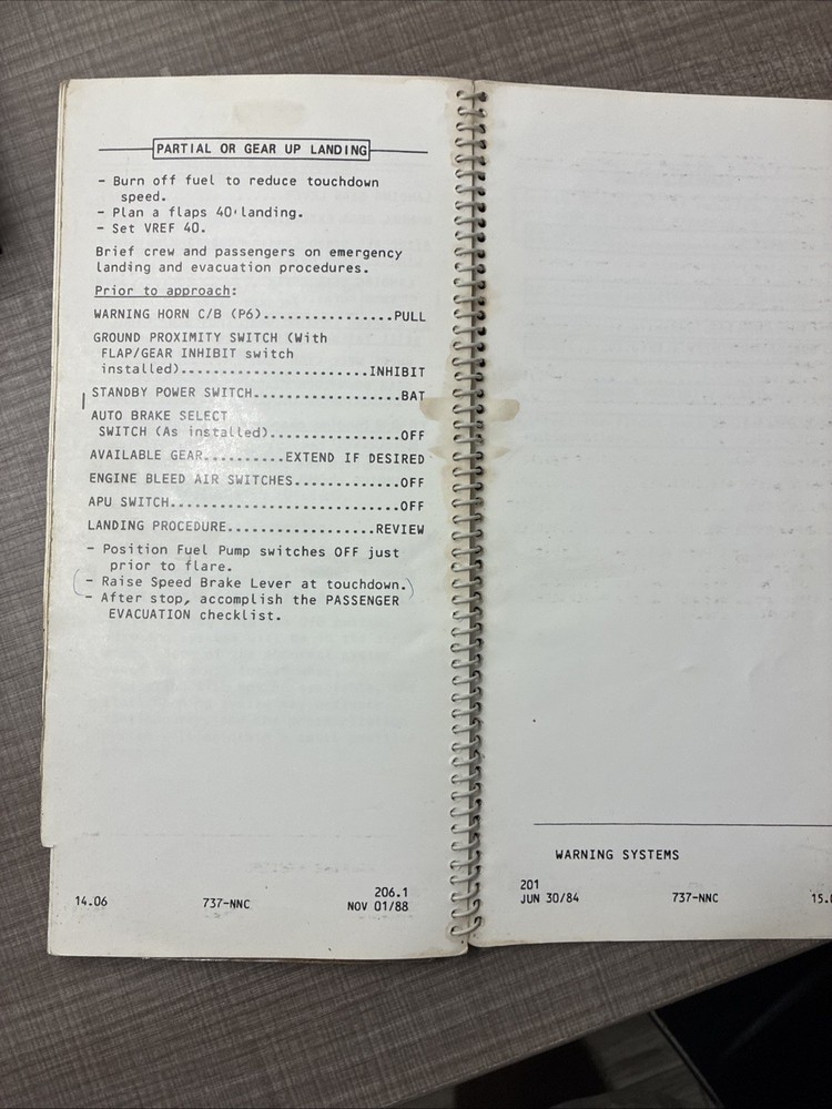 Sultan Air Boeing 737 Pilot Quick Reference Handbook 1984