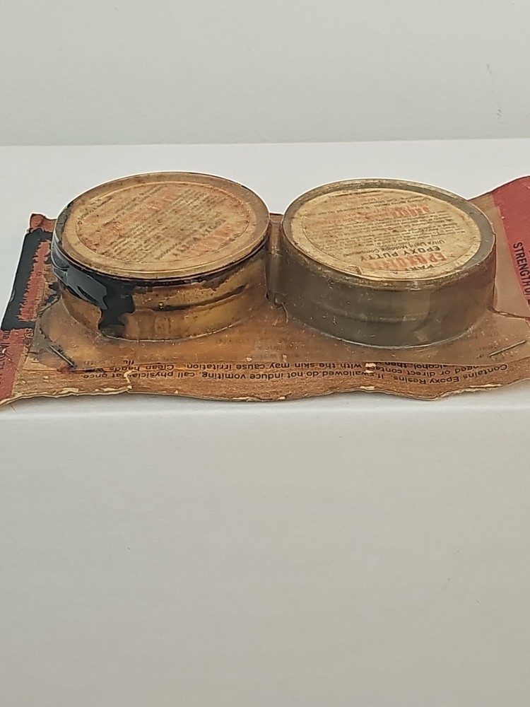Epoxy Putty For Model Airplanes A&B. USA Read Please