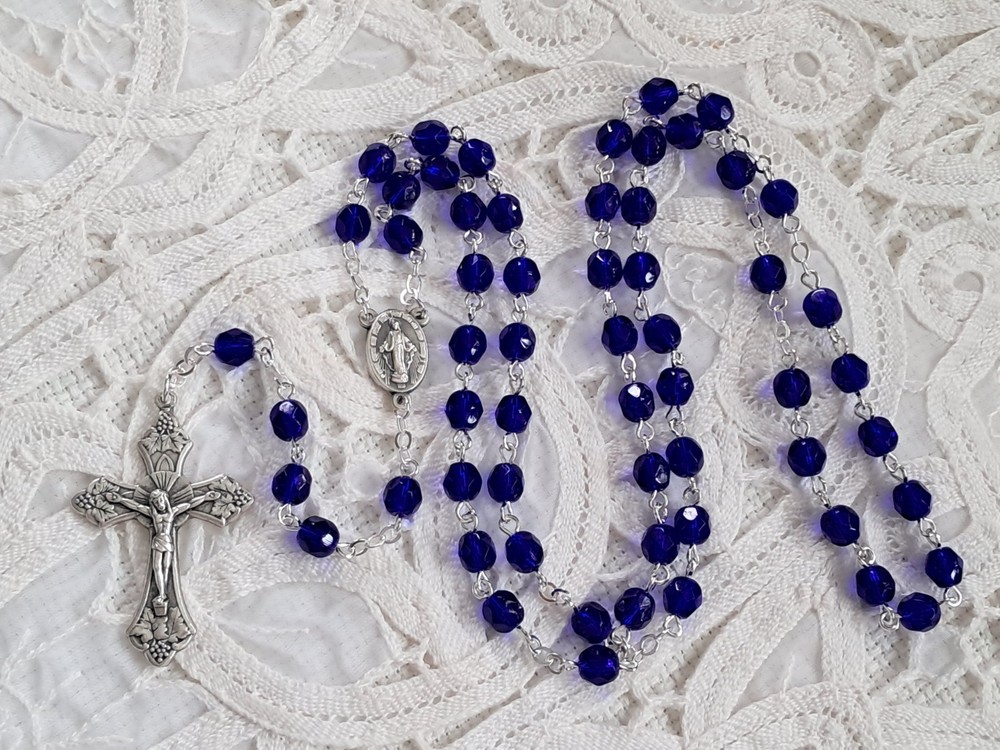 La Petit Cobalt Blue Glass Rosary in Silver