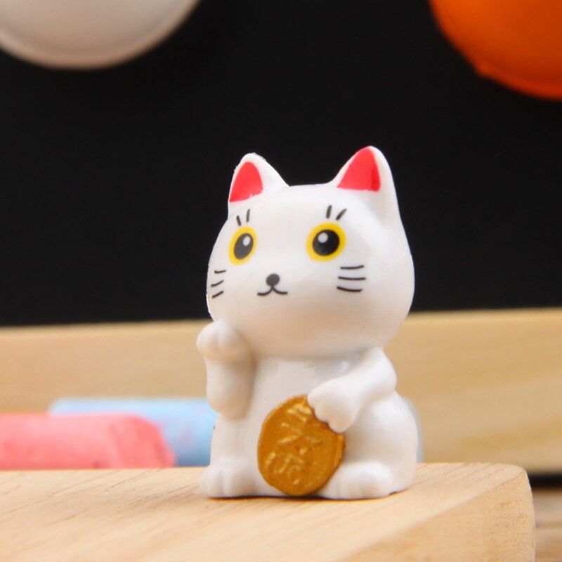 Small Lucky Cat Couple