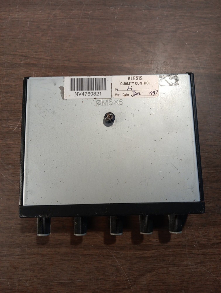 ALESIS NANOVERB 18-BIT DIGITAL EFFECTS PROCESSOR - UNTESTED