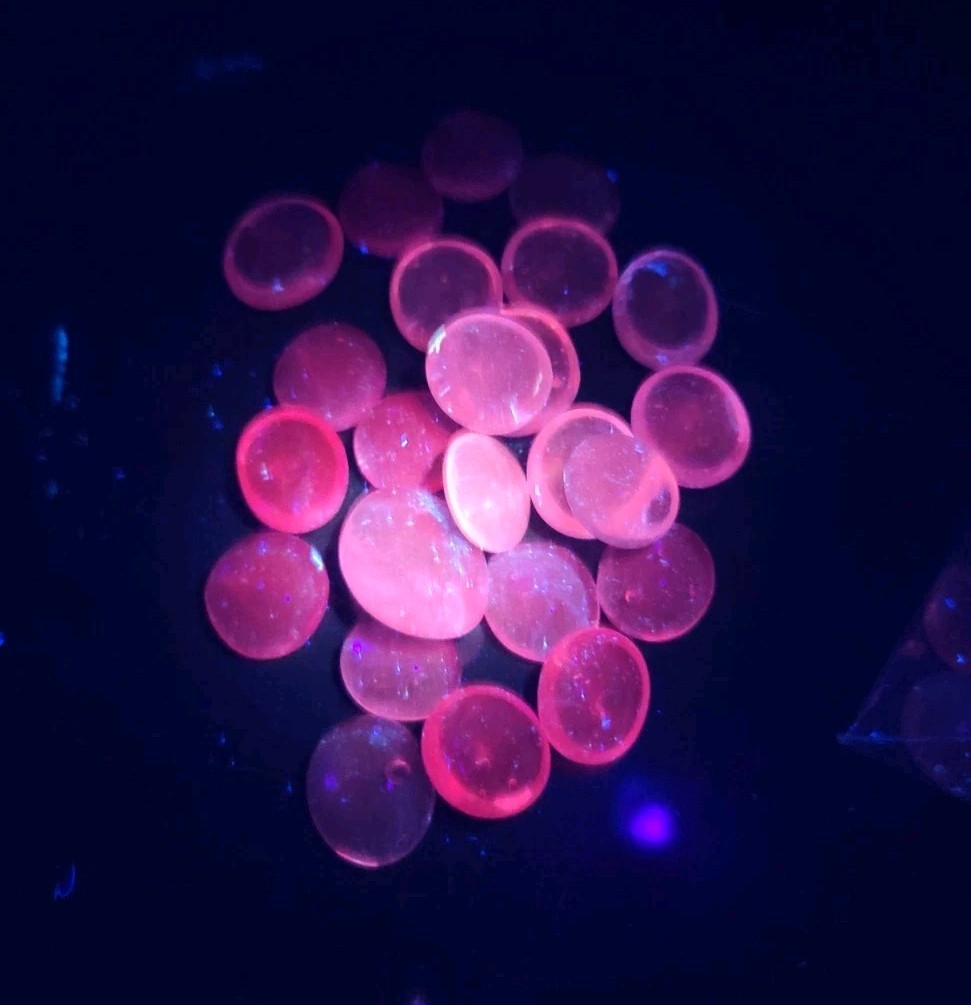 Selenium Glow Pink Glass Pebbles for Vase Fillers, Aquarium , Decorative Stones