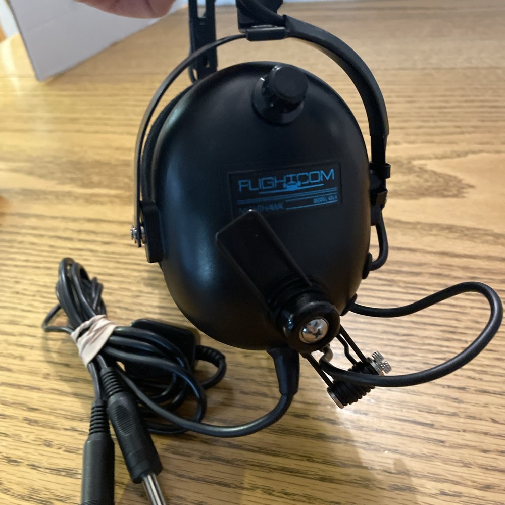 Flightcom Classic Aviation Headset Black | Model 4DLX
