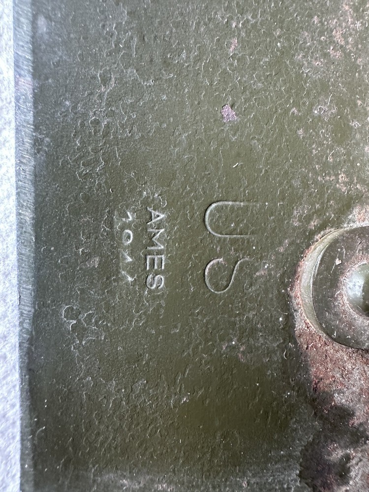 ORIGINAL WWII US ARMY M1943 COMBAT FIELD FOLDING SHOVEL-DATED 1944, AMES