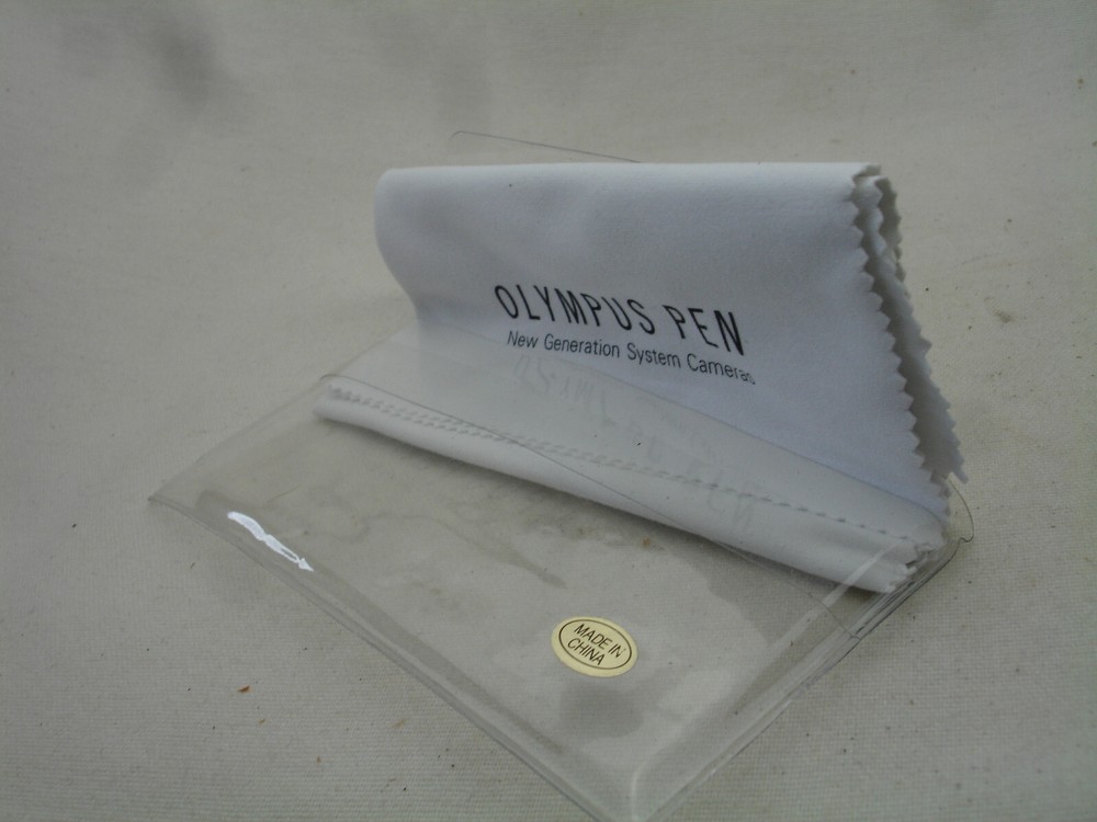 OLYMPUS Pen Cleaning Cloth