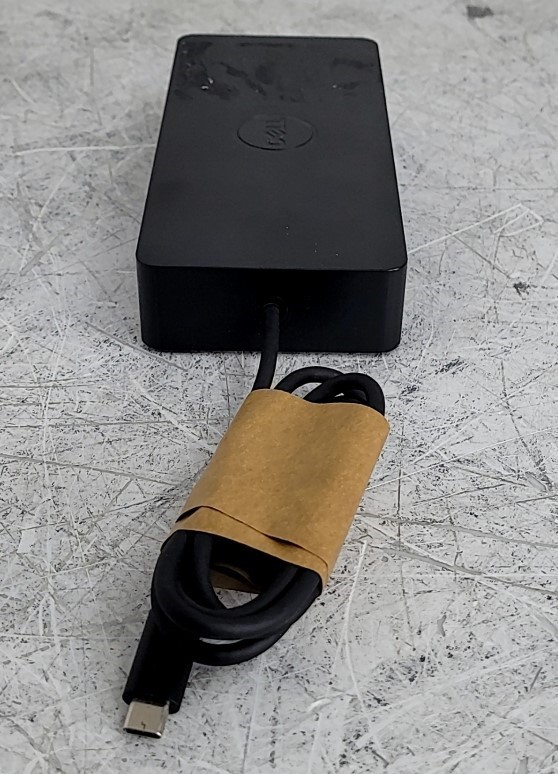 Dell D6000 M4TJG Docking Station USB Type-C
