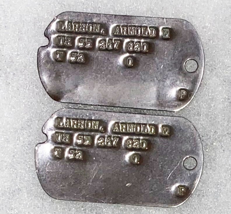 Post-WWII Arnold Carson T-52 Dog Tag Set