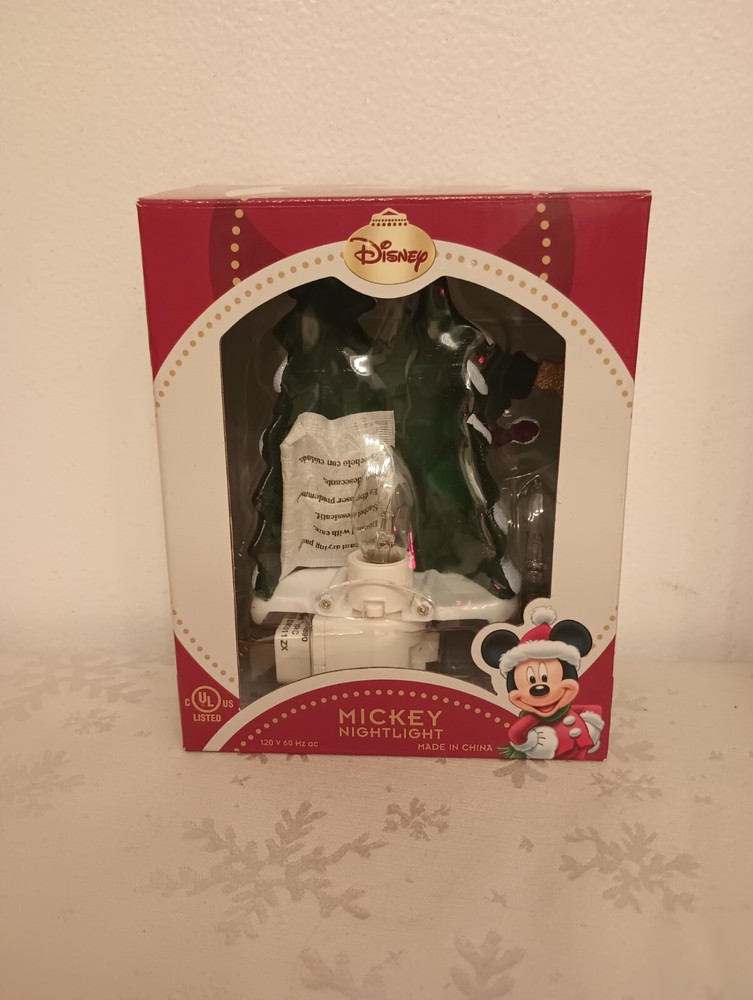 Disney Pluto & Mickey Mouse Nightlight Christmas Tree Doghouse Plug In