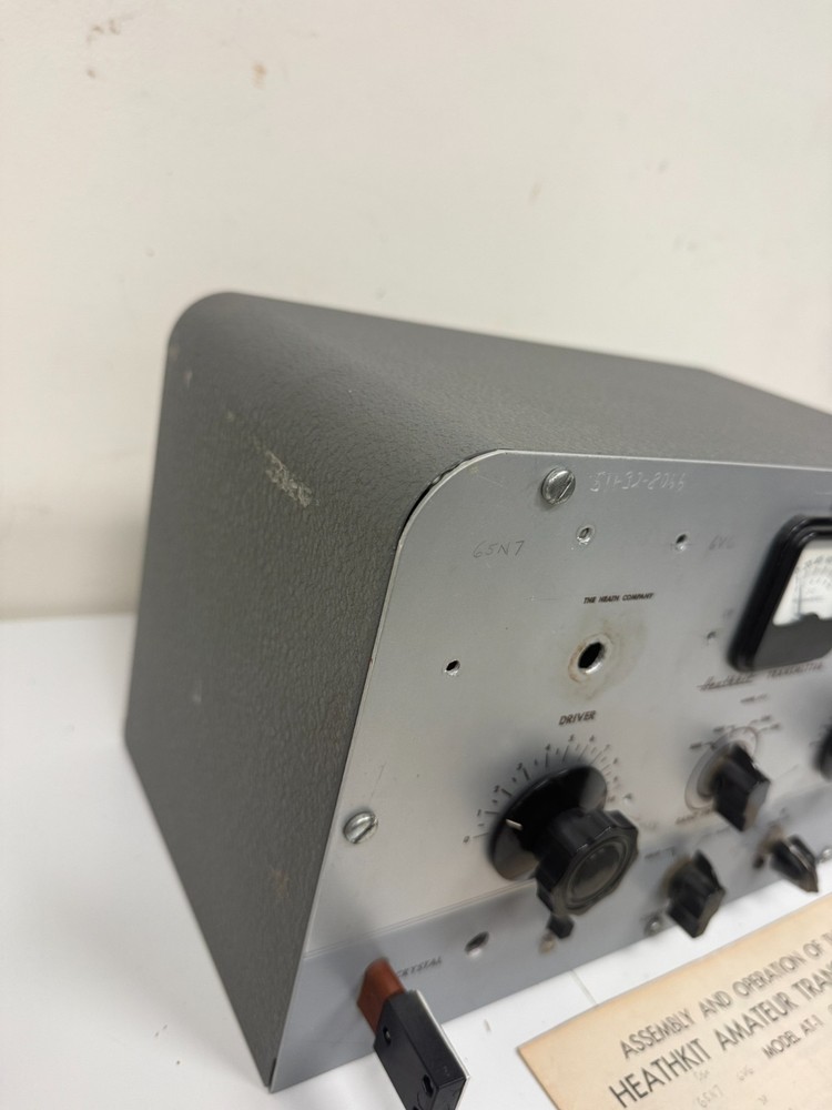 Vintage Heathkit Ameteur Transmitter At-1 and Manual