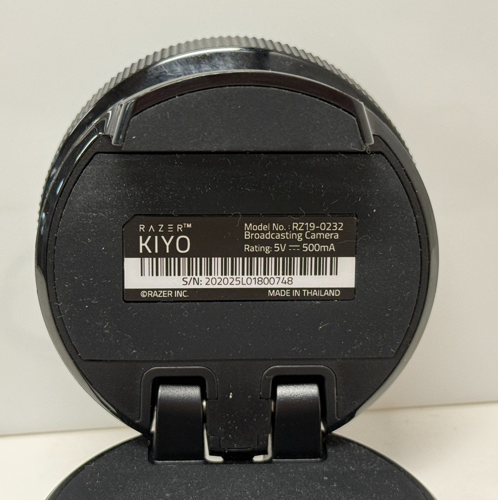 Razer Kiyo RZ19-0232 Broadcasting Camera USB Webcam w/ Adjustable Ring Light