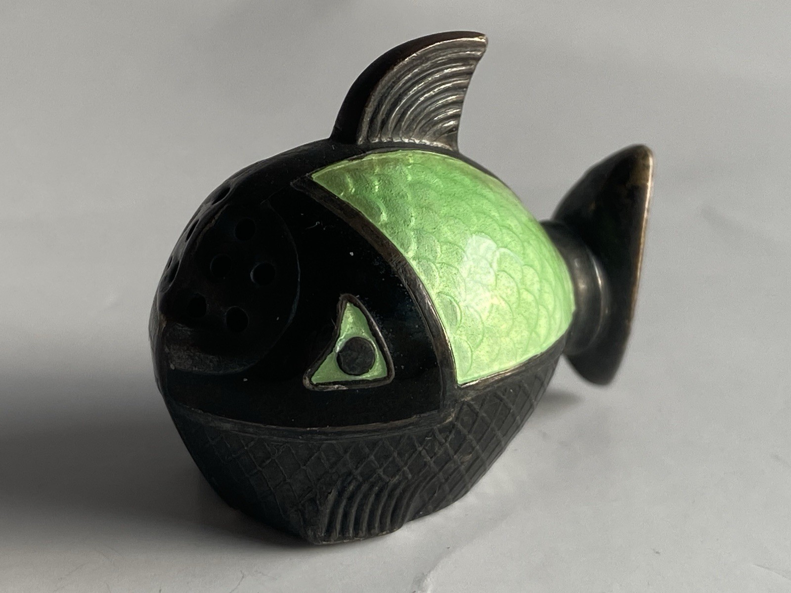 Sterling Silver Guilloche Enameled Norwegian Fish Salt And Pepper Antique 925.