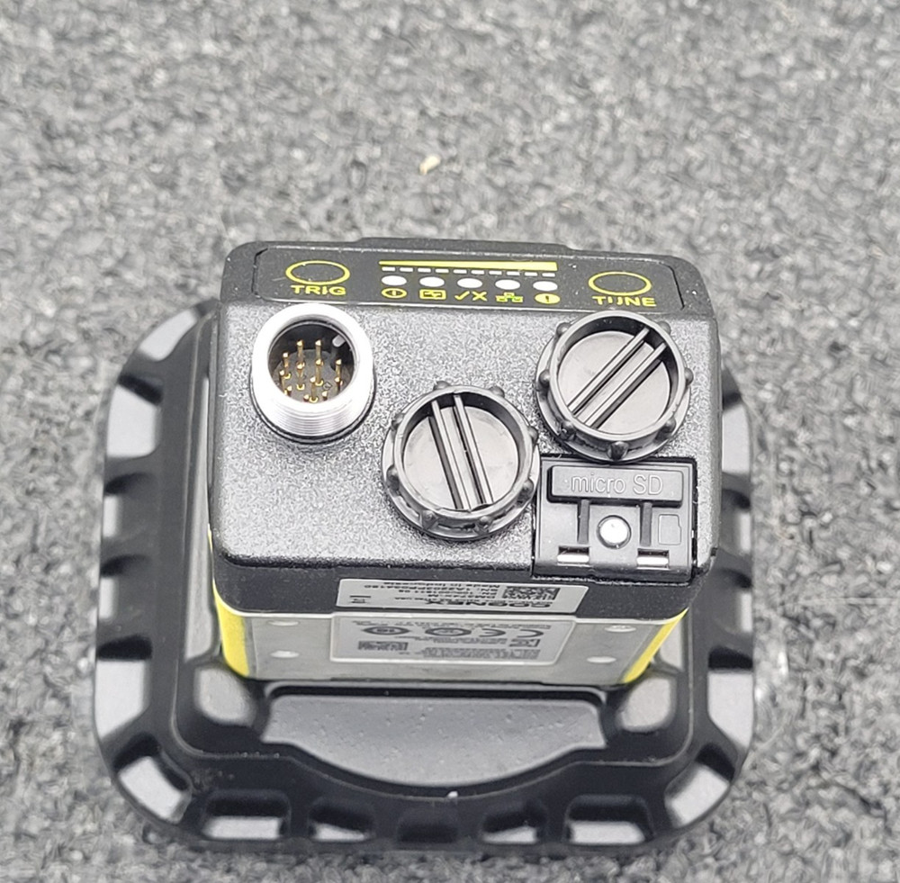 Cognex DM374X-M 1/1.8" CMOS 8.9mm Fixed Mount Bar Code Reader w/new Torch Light