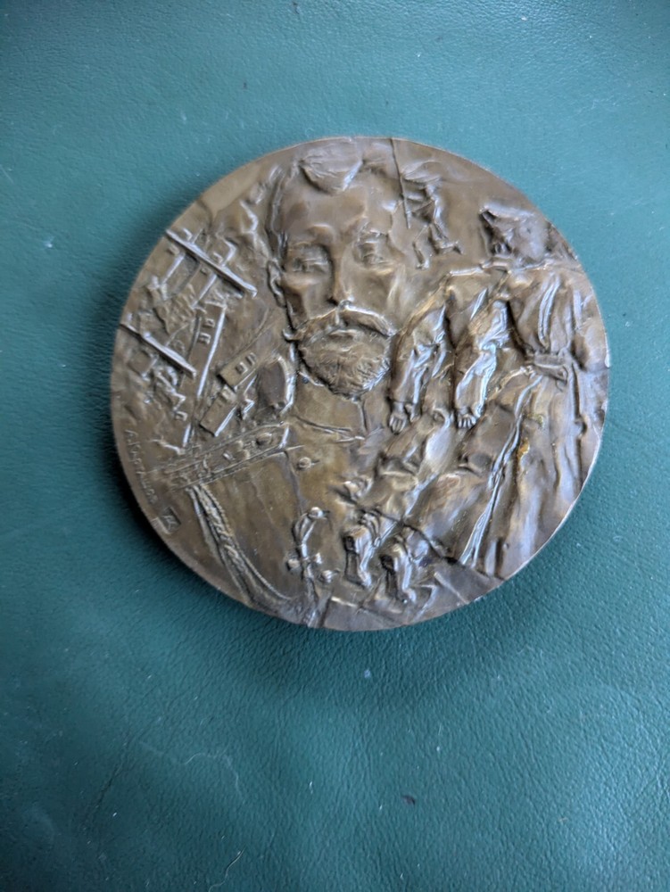 Russian Medal - Unknown Read Description