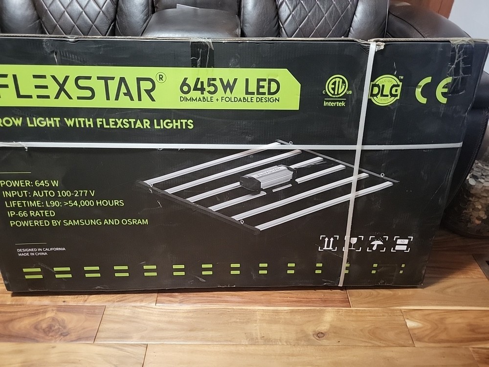 Flexstar 645W LED Grow Light Dimmable Foldable 307125 Intertek