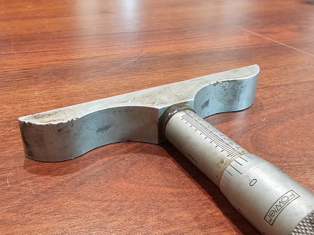 Vintage Fowler Depth Micrometer Pre-owned Free Shipping