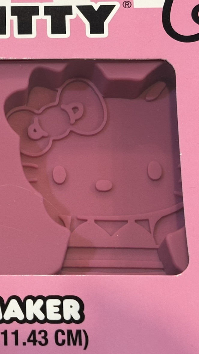 Hello Kitty Popsicle Maker Ice Pop Mold Set Flexible Silicone Pink New In Box