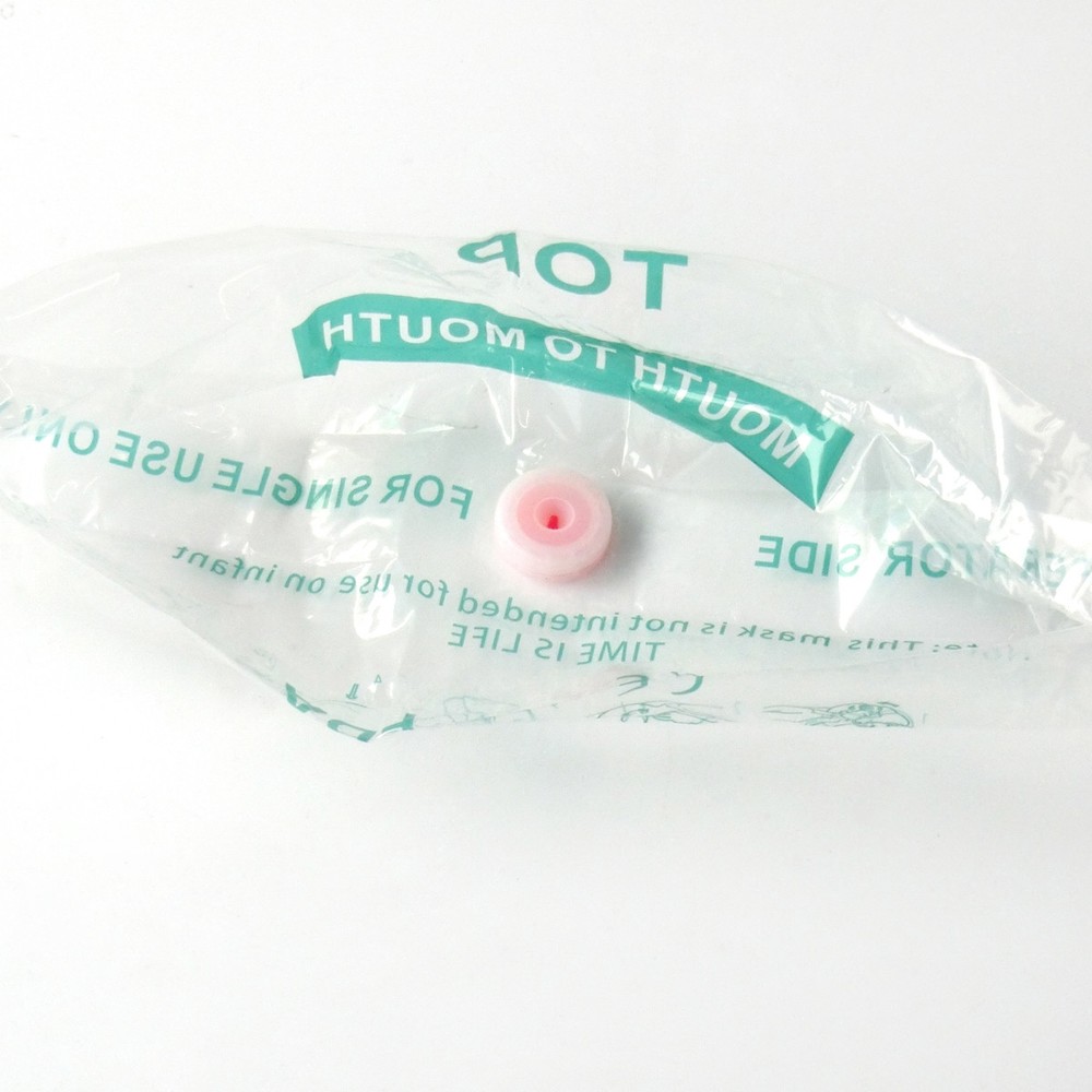 CPR Mask Keychain Safty Emergency Face Shield First Aid Rescue Bag