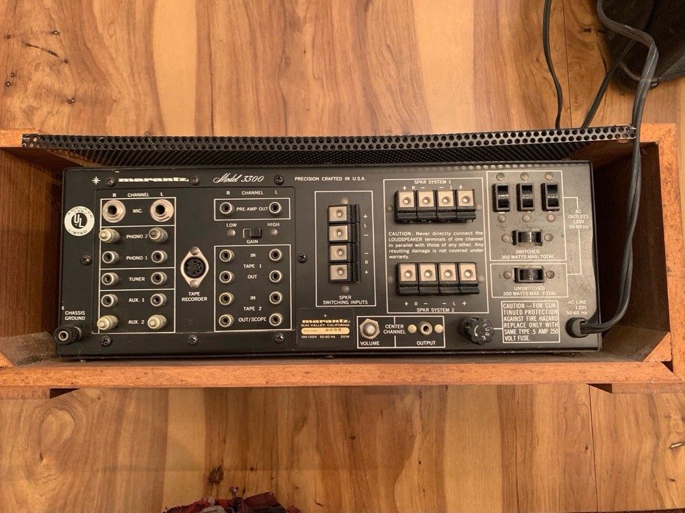 Marantz 3300 Vintage Solid-State preamplifier