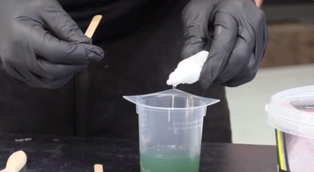 Polymer World Polyester Resin 2 Gal Kit For Boats RV's Canoes Fiberglass Autos